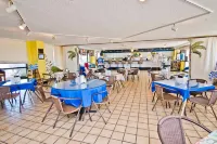 Oceanfront Bliss - Sauna, Pool, Hot tub, Internet, Deck