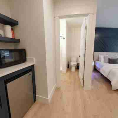 Perfect for Exploring Downtown and Scenic Adventures - Cozy Retreat Rooms