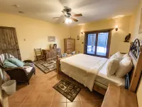 Cozy Hot Tub and Expansive Garage - Stunning Mountain Retreat