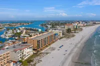 Gulf Front Views and Spacious Balconies - Magnificent Coastal Retreat