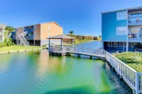 Lovely condo with private beach access - pool, private balcony & W/D Các khách sạn ở Bãi biển Pensacola