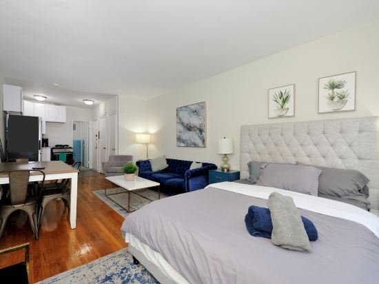 Charming UES Studio, Walk to Subway & Central Park
