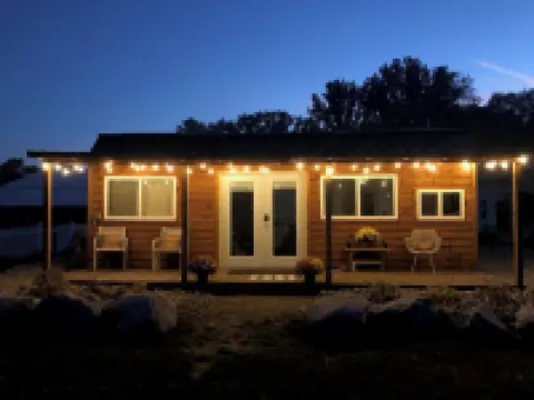 Tiny home, Horseshoe Lake!