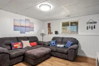 Ideal for Families with Spacious Living Area - Charming Cozy Retreat