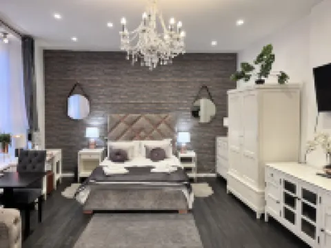 더 레일웨이 호텔 헥삼 호텔