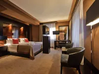 โรงแรมบูติคแพลตตินัม พาเลซ & สปา โรงแรมใกล้เพอร์โกลา