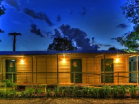 Highway Tourist Village Hotels in Narrabri