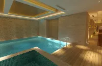 Doubletree by Hilton Elazig - Kolam Renang