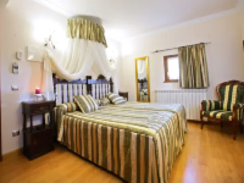 エル ジュグラー オリテのホテル