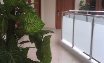 Le Cristal Hotel