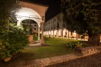 Hotel Il Chiostro by Lvg Hotel Collection Hoteles en Verbania