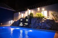 Sonia Hotel - Uima-altaat