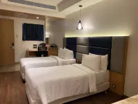 SRM Hotel Maraimalai Nagar Chennai