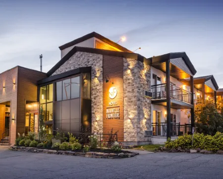 Hôtel Nouvelle-Frontière Hotels in Amos