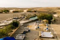 Caravan Agafay by Our Habitas Hotels in Tamesluht