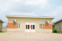 Peace de Luxe Limited Hotels in Shagamu