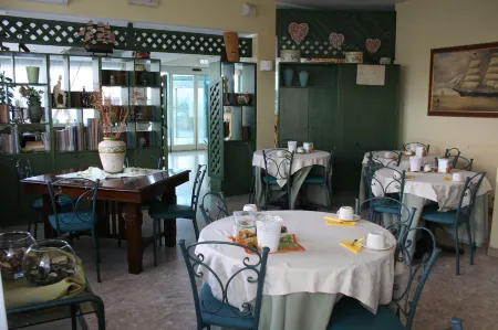 Hotel Diamante Отели рядом с достопримечательностью «Beach Kailua»