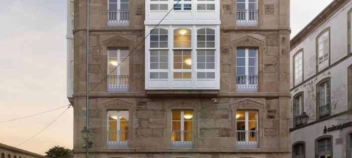 Hotel Pazo de Altamira โรงแรมในซานเตียโกเดกอมโปสเตลา