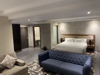 Taidy's Suites - Nakuru Hotels near Wa Mumbi Wimbi Store