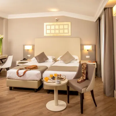 Ludovisi Palace Hotel Hotel dekat Teater Sistina