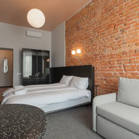 Resume Apartments, Dreamer Corner no.1
