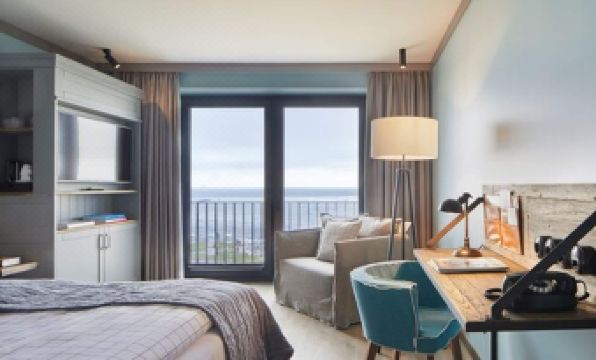 Lighthouse Hotel & Spa