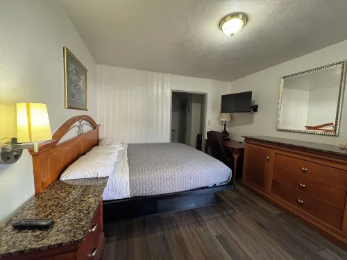 Royal Inn Hotels in Eustis