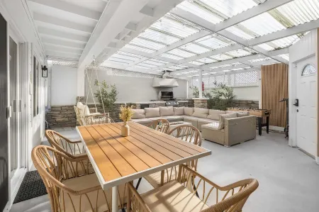 Steps to the Beach, 2 Units w/ Patio, Fire Pit Pacific Coast Highway Buyout