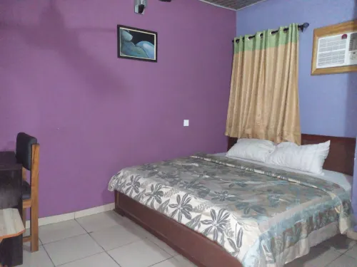 Solochus Hotel & Suites