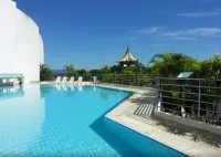 Puteri Wing - Riverside Majestic Hotel - Rooftop Pools
