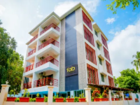 Arotel Rooms & Suites