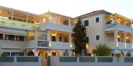Thomais Boutique Hotel Отели рядом с достопримечательностью «Port of Vasiliki»