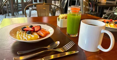 Cadillac Hotel Boutique Отели рядом с достопримечательностью «Музей карикатур»