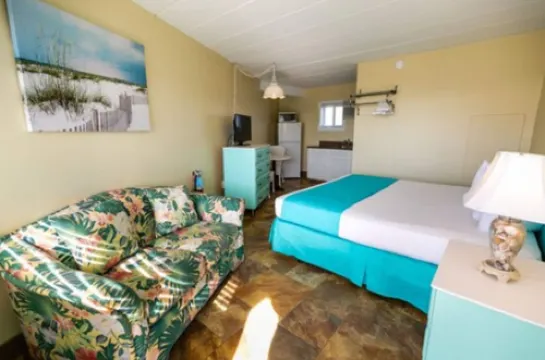 Aztec Motel