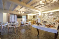 Vrahos Boutique Hotel - فطور