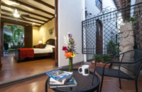 Hotel Plaza Colon - Granada Nicaragua - 3-Star
