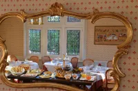 Le Manoir Saint Thomas - breakfast