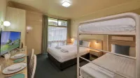 Junee Motor Inn Hotels in Junee