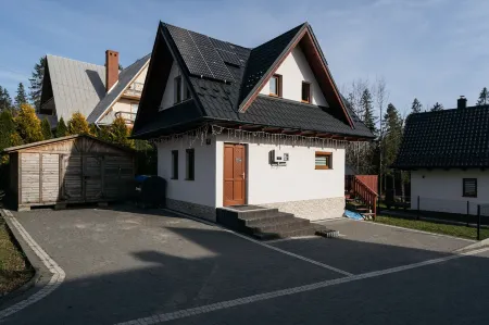 Dom Jarosze I by LoftAffair