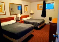 Chalet Inn Motel Các khách sạn ở Dryden