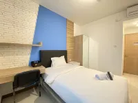 Smart Studio Room Semi Apartment at the Lodge Paskal Near Binus University - Kitchenette