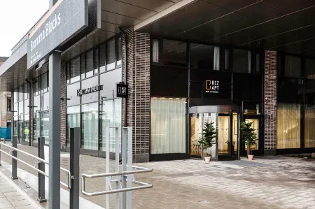 Biz Apartment Bromma Отели в г. Vallingby