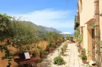 Hotel Ristorante Torre Bennistra Hotels in Scopello