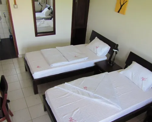 Bohemia Resort Hotels in Buikwe