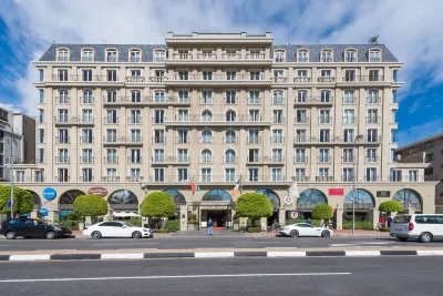 유닛 넘버 414 케이프 로얄 럭셔리 아파트먼트  호텔