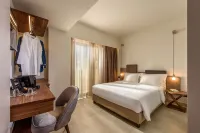 Dom Boutique Hotel - balcony