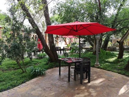 Excalibur Boutique Hotel