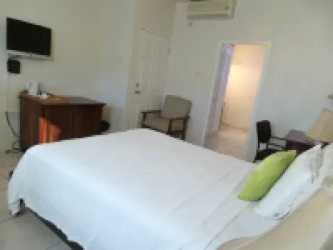 グルームス ビーチ ヴィラ & リゾート トゥルー・ブルーのホテル