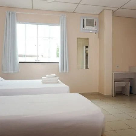 Lord Hotel Camburi