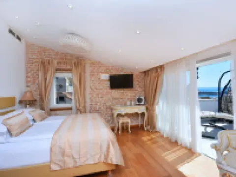 Jupiter Luxury Hotel Hotels in Split